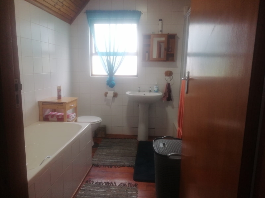 3 Bedroom Property for Sale in Noorsekloof Eastern Cape